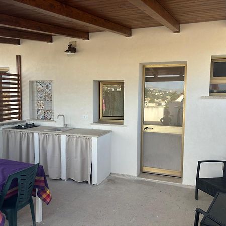 Camere Con Terrazzino Valderice Eksteriør billede