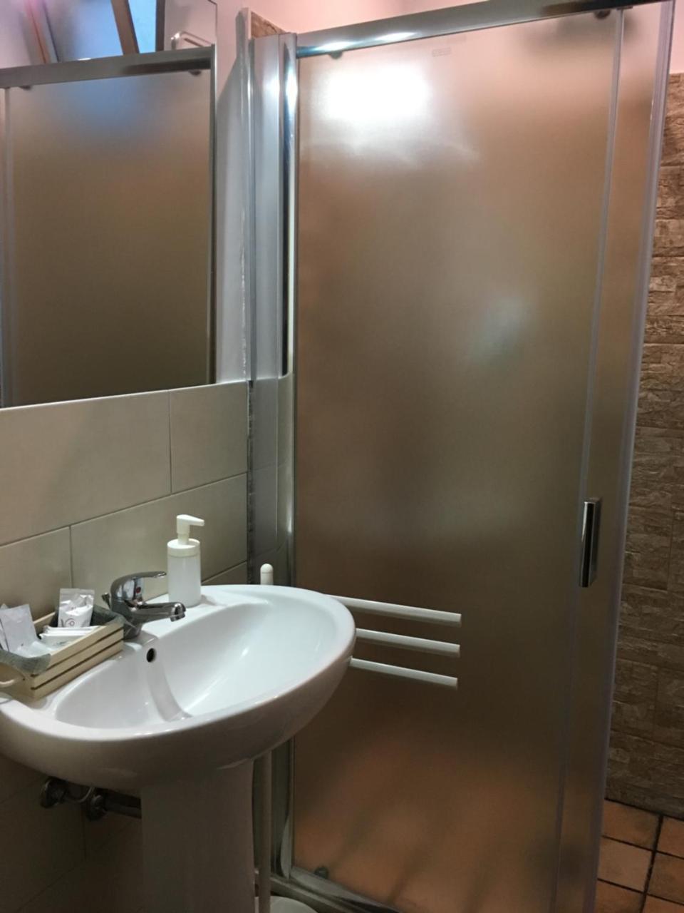 Camere Con Terrazzino Valderice Eksteriør billede