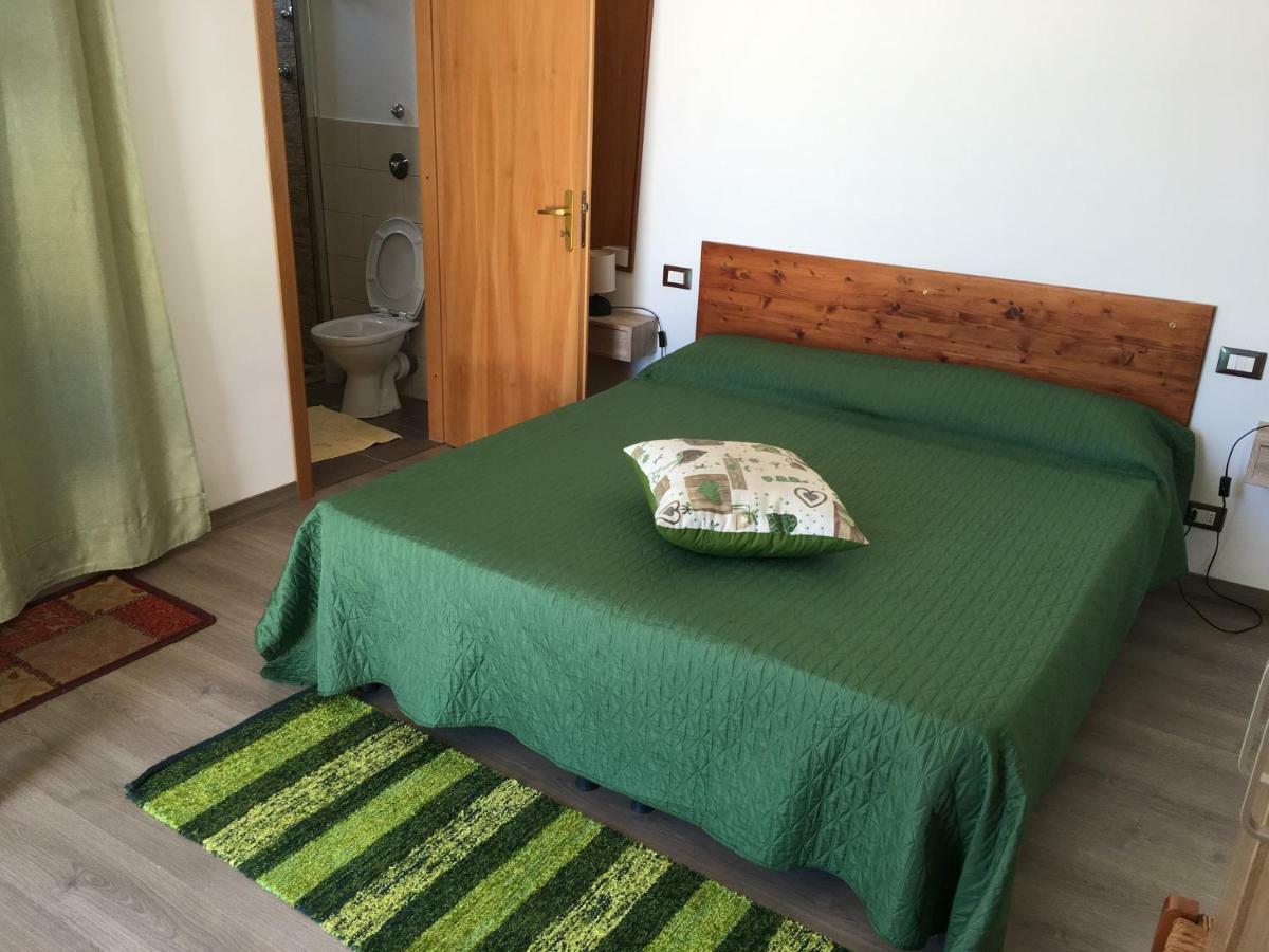 Camere Con Terrazzino Valderice Eksteriør billede