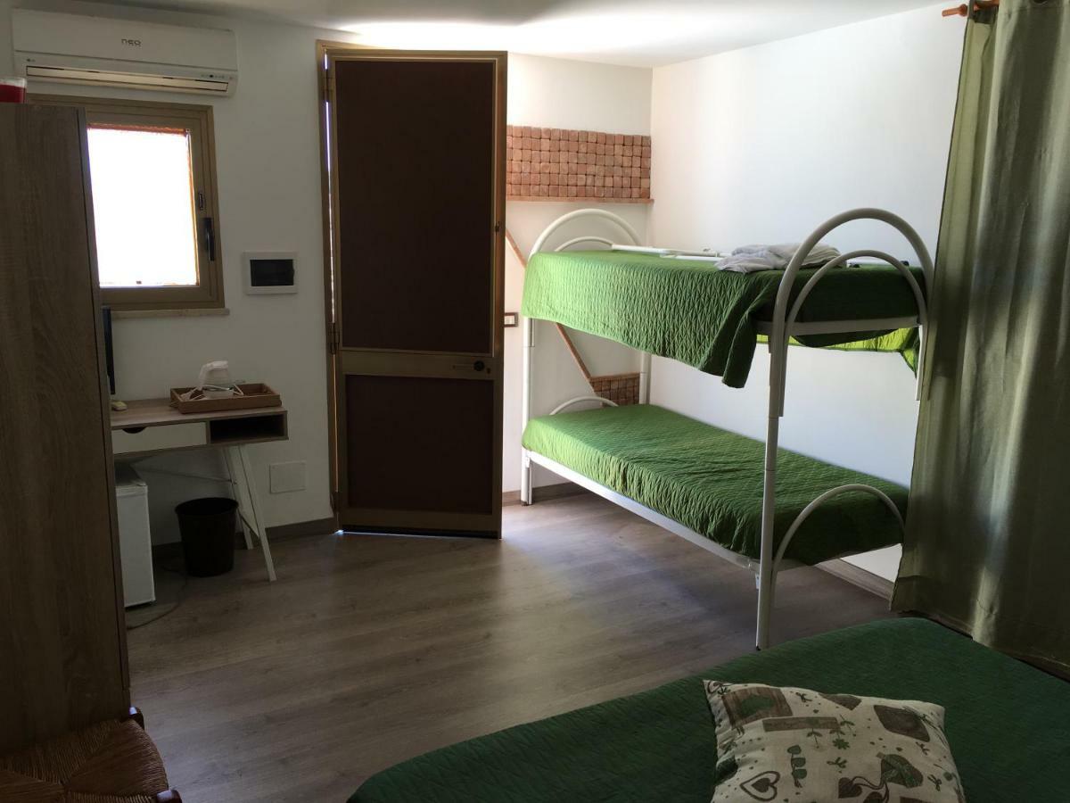 Camere Con Terrazzino Valderice Eksteriør billede